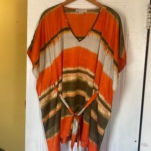 MK tunic top great for spring and summer size L / XL